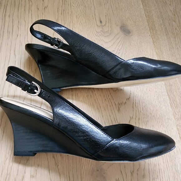 New Franco Sarto Size 7 Wedge Heel Sling Backs - Picture 3 of 15